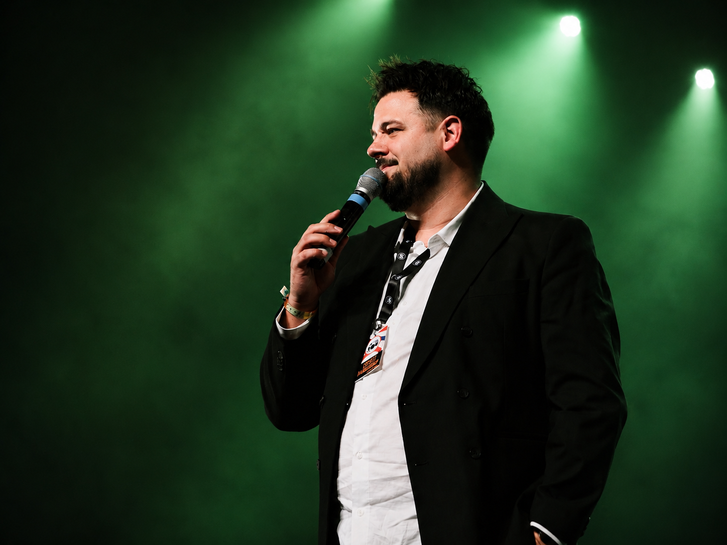 Pasteur Jack Brunet sur scène